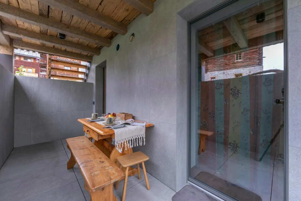 Menina - Happy Rentals Livigno