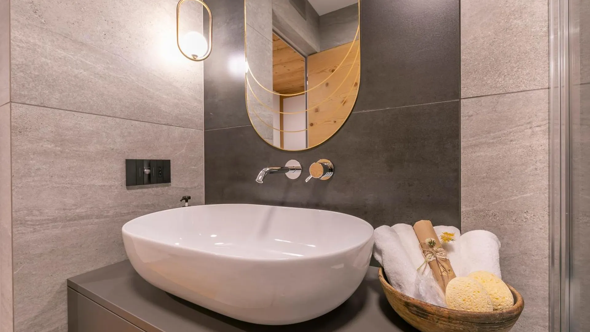 Menina - Happy Rentals Livigno Italy