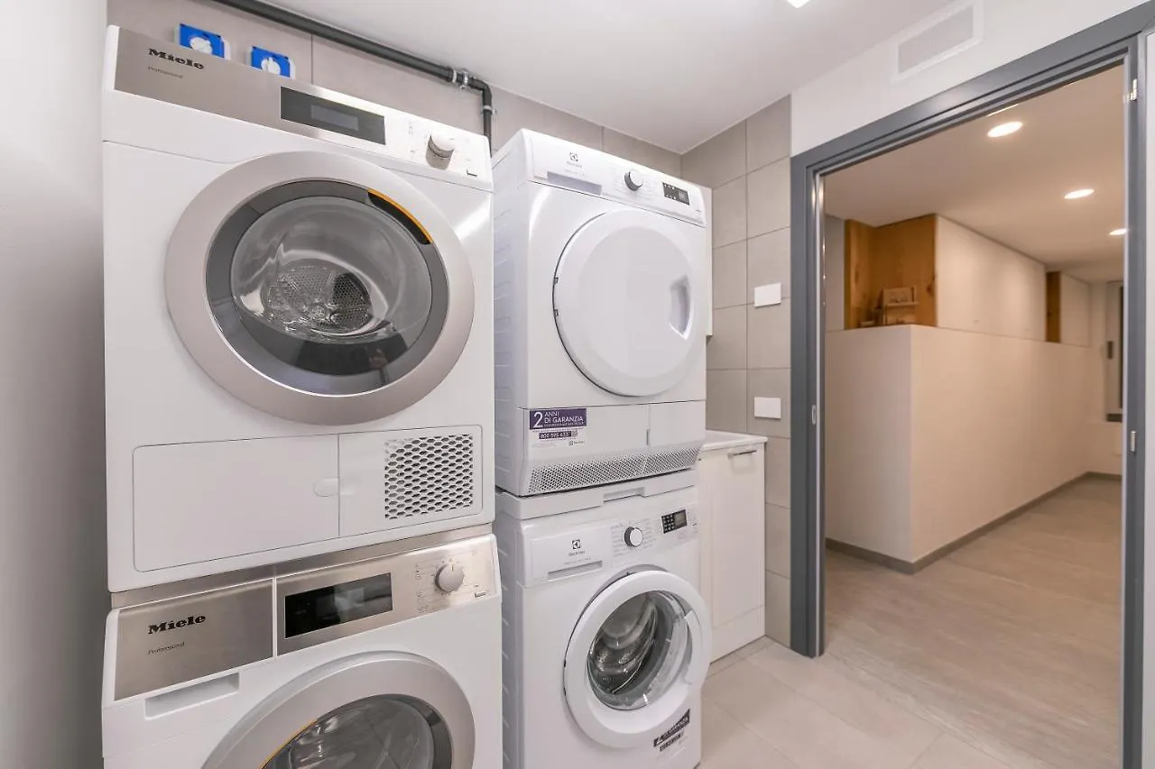 Menina - Happy Rentals Livigno Apartment